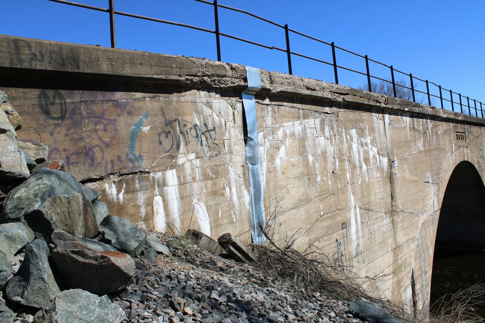 West abutment